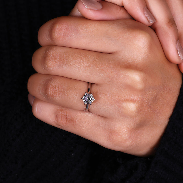 Lab grown diamond in hexagon engagement ring.
