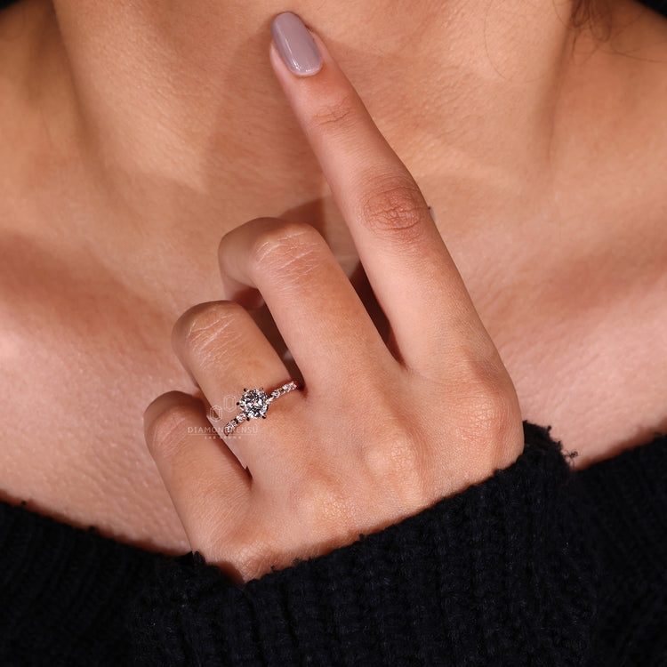 Lab Grown Diamond in IGI certified design.
