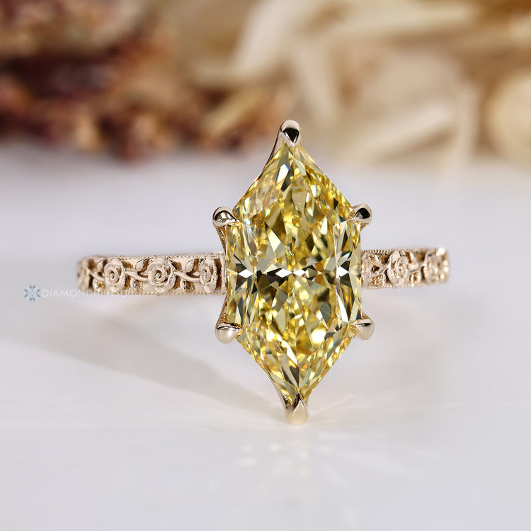Dutch marquise ring Art Deco milgrain design.