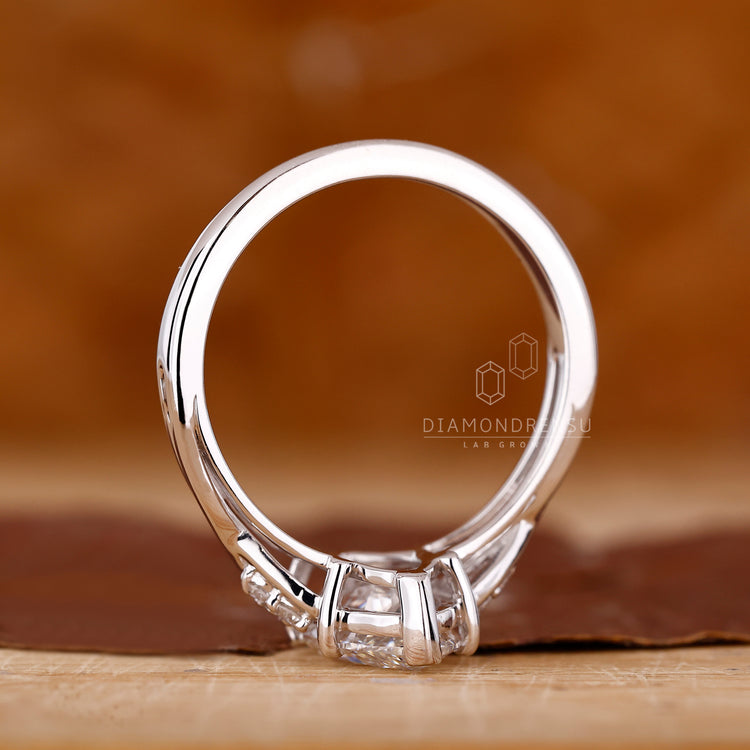 IGI certified handmade seven stone diamond ring.
