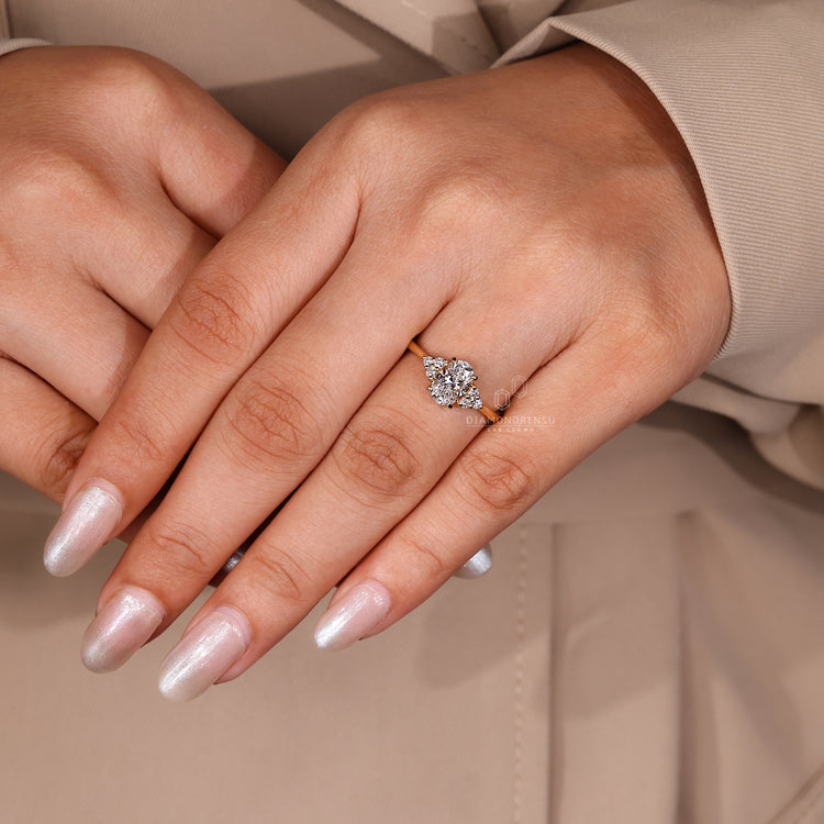 Oval cut diamond ring IGI certified cathedral.
