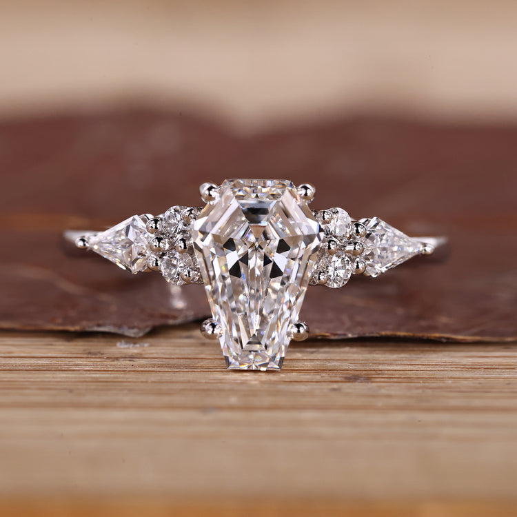 Coffin Cut Diamond Ring Side Stones Setting.