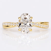 Oval Cut Lab-Grown Diamond Twisted Pavé Band Ring 1 CT