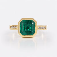 Asscher Cut Emerald Gemstone Bezel Setting Ring