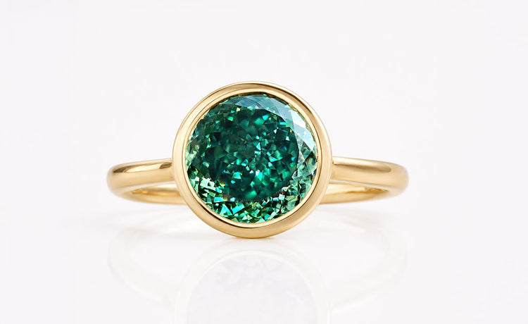 Portuguese cut diamond ring with intricate multi row faceting in solid gold
