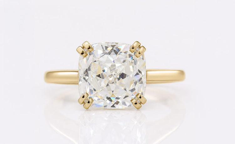 Rensu cut moissanite jewellery including rings and pendants in solid gold