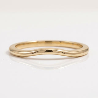 AUSM0281 Classic Curved Comfort-Fit Wedding Band - 18k Yellow Gold - Size N