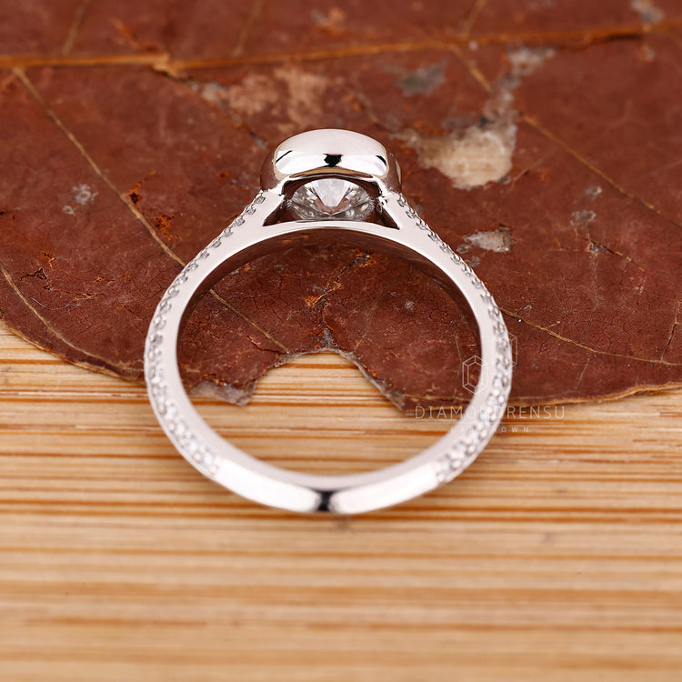 Bezel diamond ring available in 0.80 to 2 CT.

