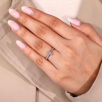 IGI Certified Coffin Diamond Ring A Real Stunner in a Heart Prong Set.