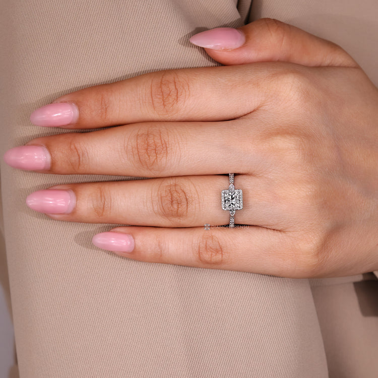 Diamondrensu AU princess diamond ring design.