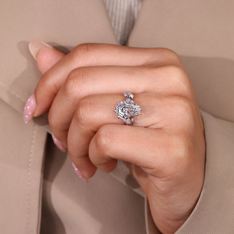 Coffin cut diamond ring IGI certified cluster.