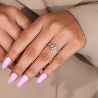 Compass prong setting fits round Diamond Engagement Ring.

