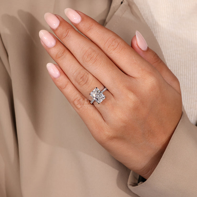 IGI certified white gold engagement ring available.
