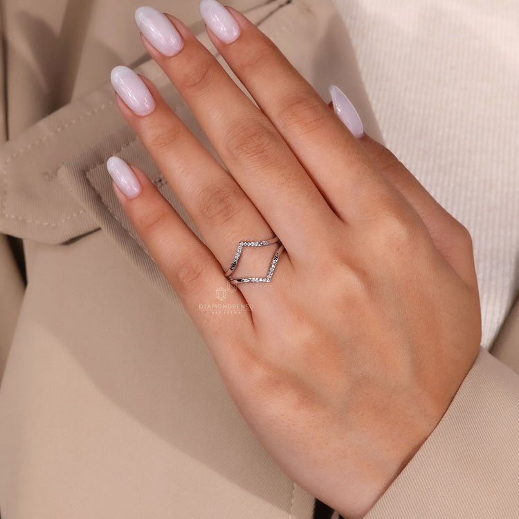 Buy Wedding Band with V shape and white gold finish.
