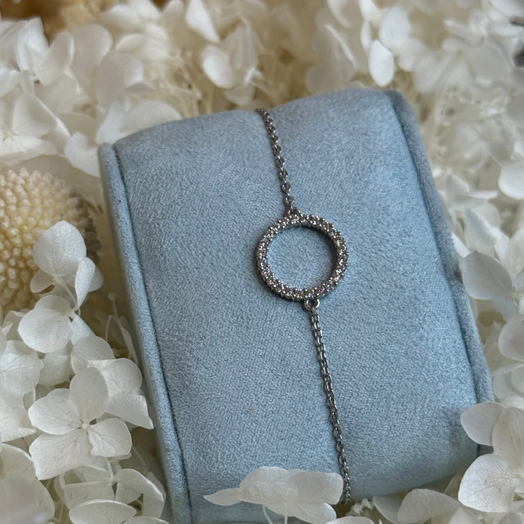 Round Stone Halo Chain Bracelet