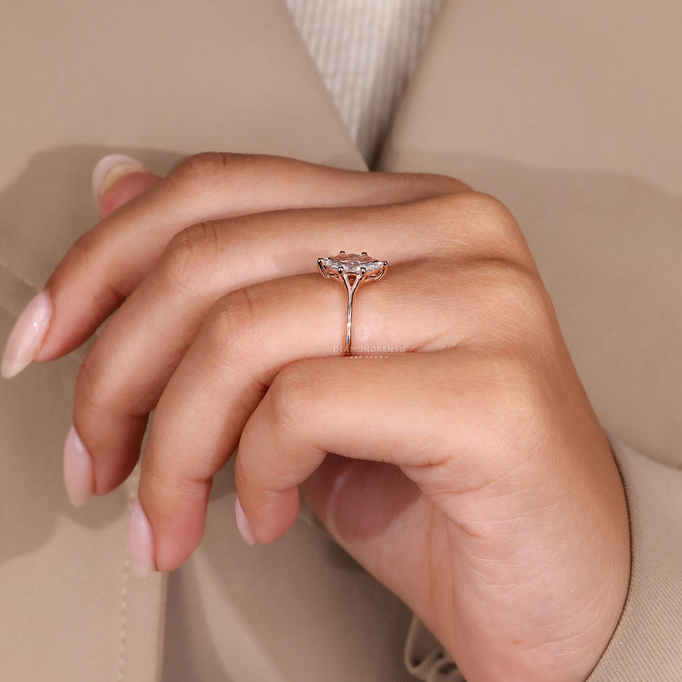 Buy Engagement ring with rose gold engagement ring.
