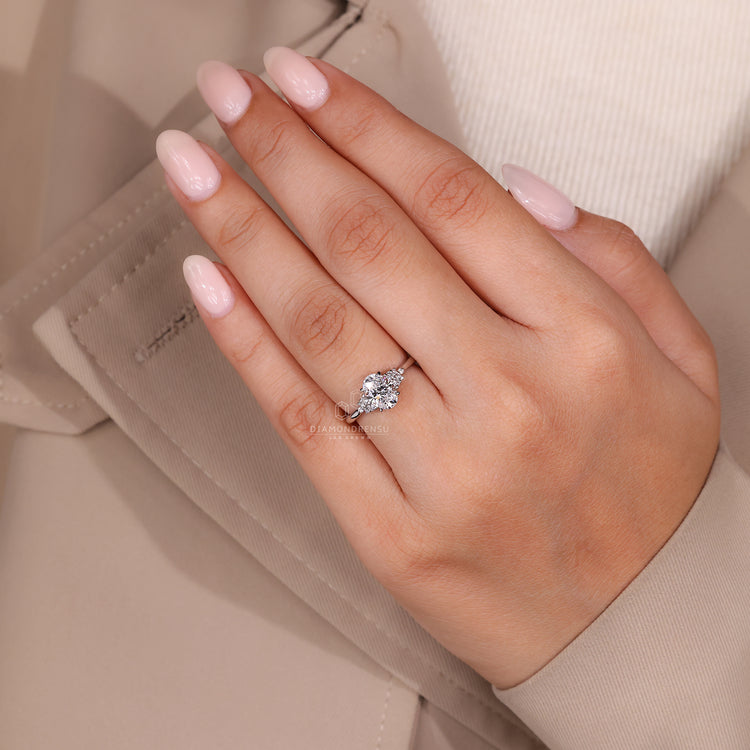 Tapered shank ring and 4 claw prong match.
