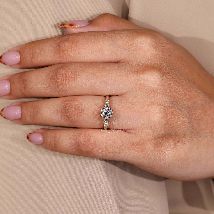 Handmade ring made with Lab Grown Diamond.
