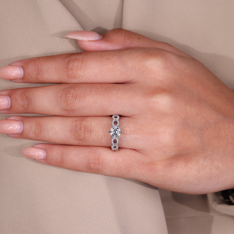 Handmade ring with round diamond pave ring.
