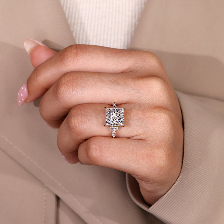 Princess Cut Diamond Ring four claw prong setting.
