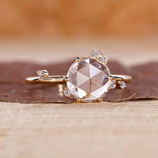 Round rose cut ring with cluster diamond ring.
