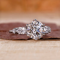 Handmade round diamond ring by Diamondrensu AU.

