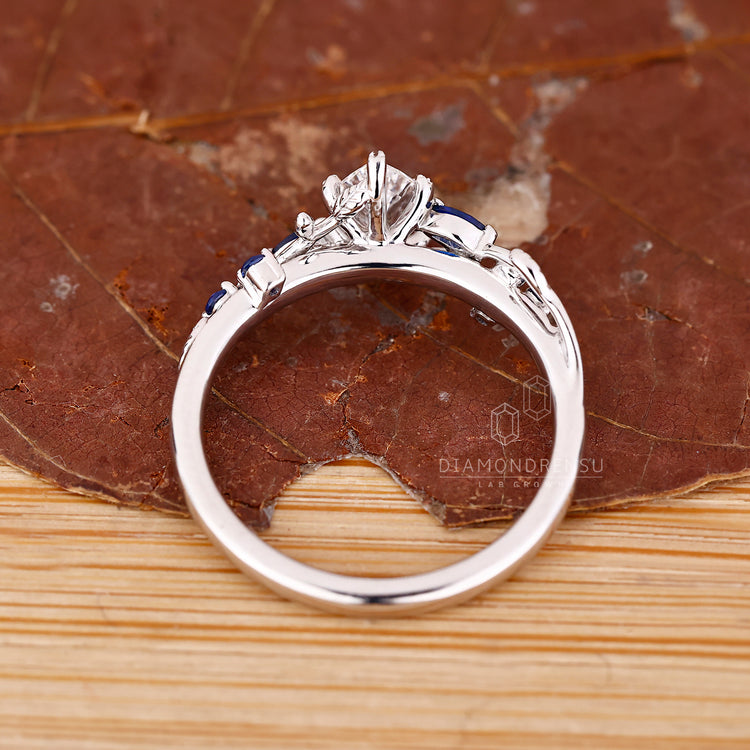 IGI certified marquise diamond ring filigree set.
