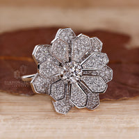 IGI certified vintage diamond cluster ring.
