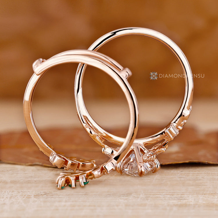 Diamondrensu AU Dutch marquise diamond bridal set.