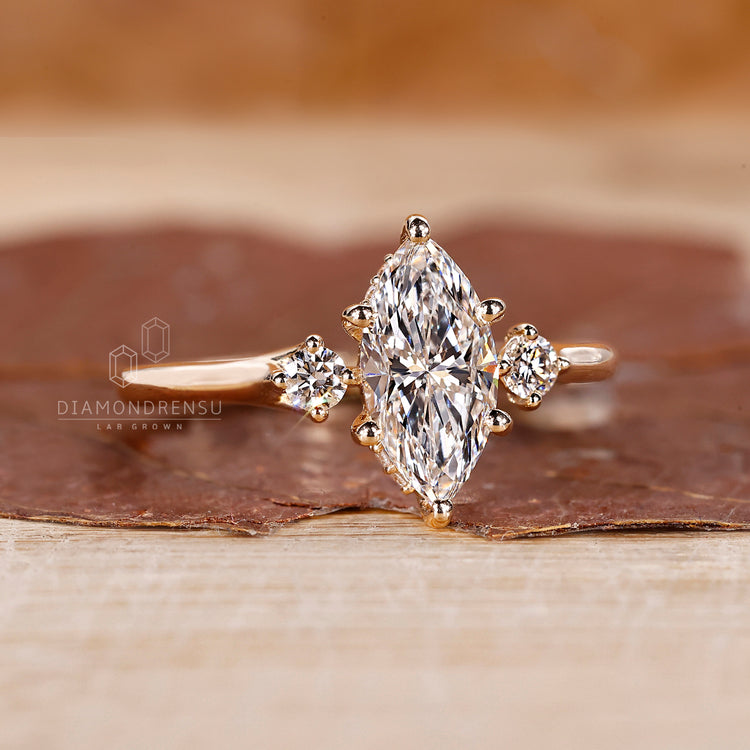 Lab Grown Diamond used in marquise diamond engagement ring.
