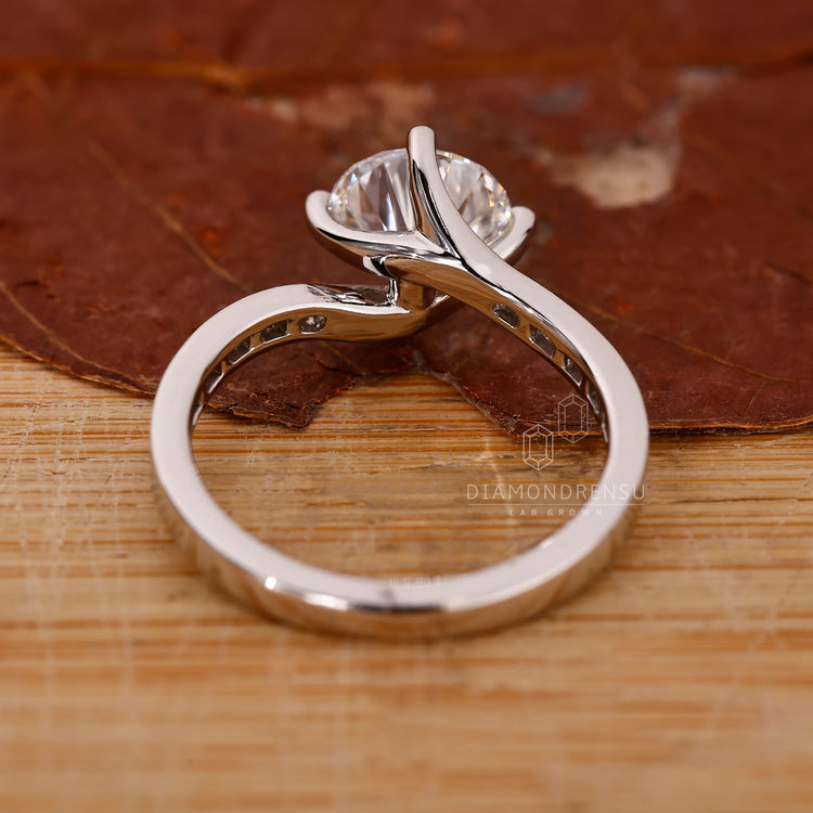 Lab Grown Diamond used in channel set diamond ring.
