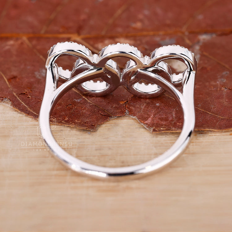 IGI certified unique engagement ring available.
