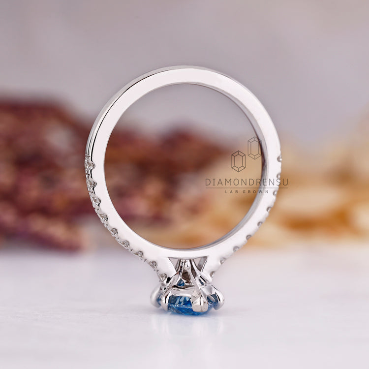 IGI certified handmade marquise diamond ring.
