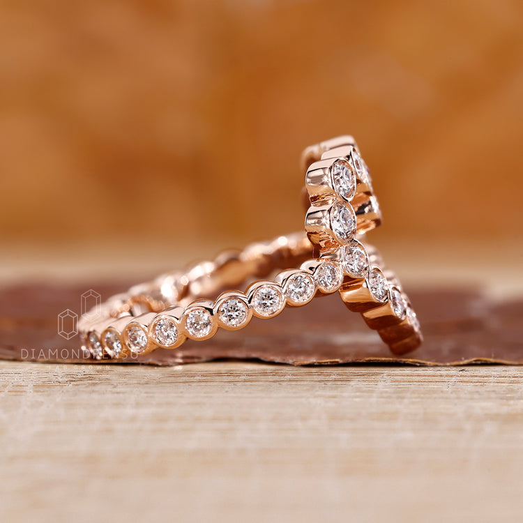 Diamondrensu AU handmade bezel diamond ring.
