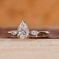 Diamondrensu AU handmade pear cut diamond ring.
