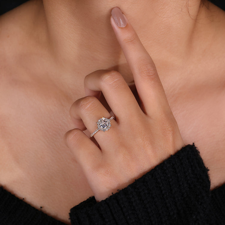 Buy Engagement ring with customise ring feature.
