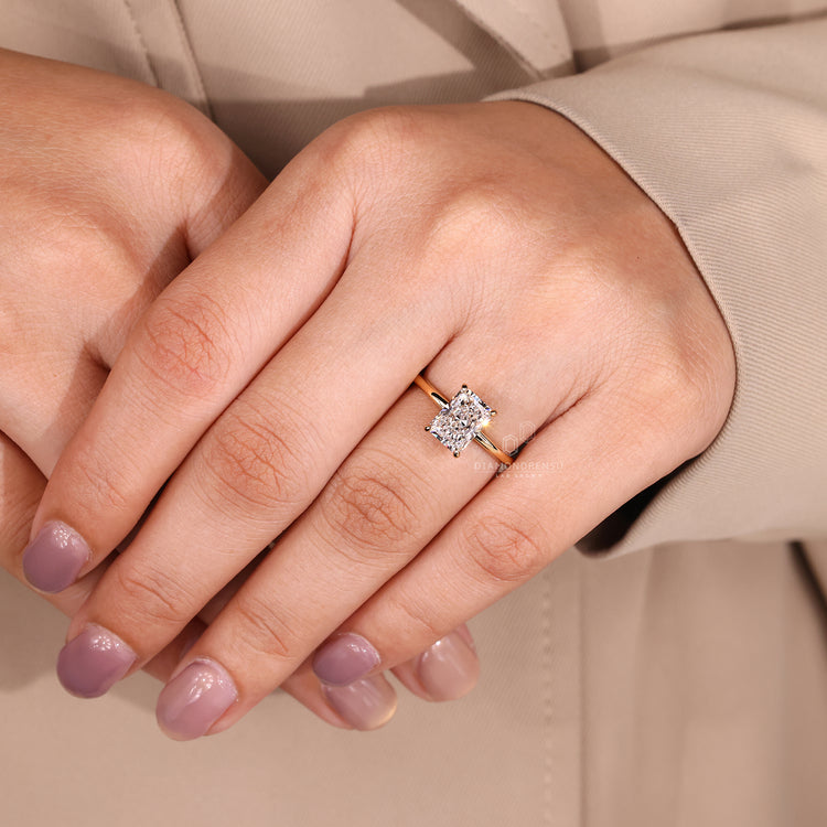 Diamondrensu AU lab grown radiant cut diamond engagement ring.