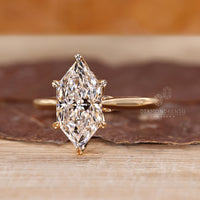 Tapered shank Dutch marquise diamond ring.
