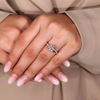 Round cut diamond ring IGI certified twisted pave.