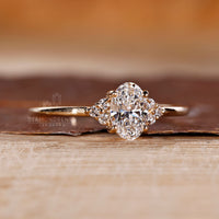 IGI certified oval cut diamond ring design.
