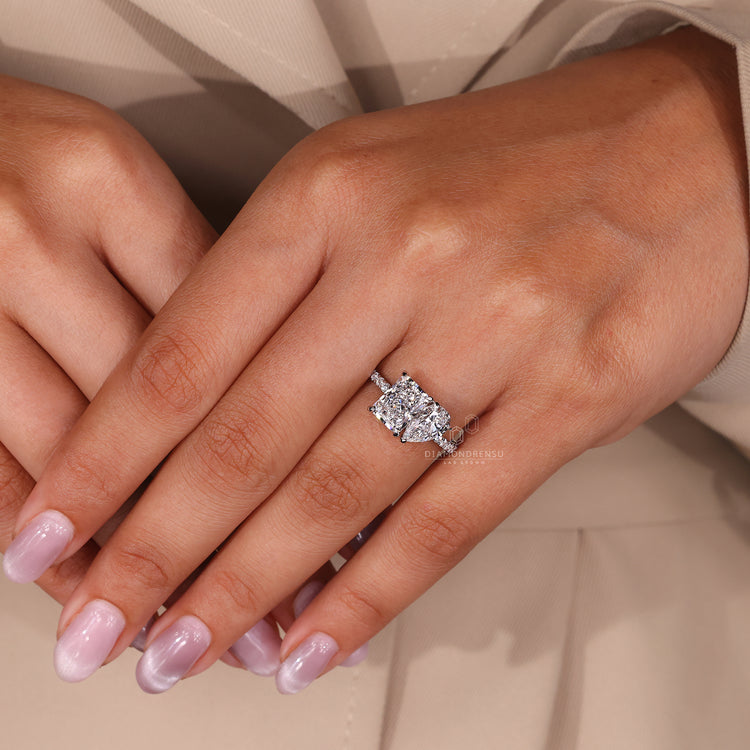 Handmade toi et moi ring pear radiant pave band.
