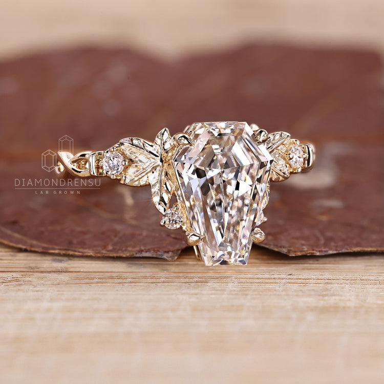 Handmade coffin cut diamond ring nature design.