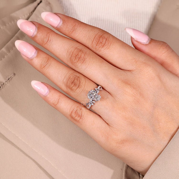 Coffin cut ring in a twisted shank setting an eye catching design.