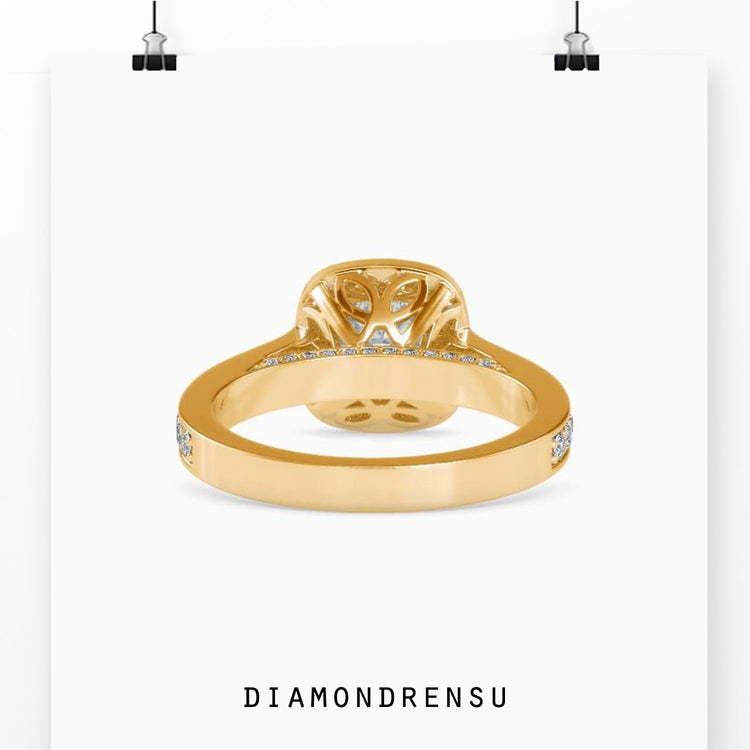 Timeless round brilliant cut diamond ring with a delicate prong setting.
