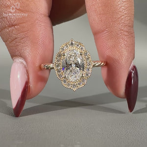Milgrain setting in twisted rope ring.
