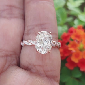 Oval Cut Moissanite Rope Pavé Ring 2.2 TCW