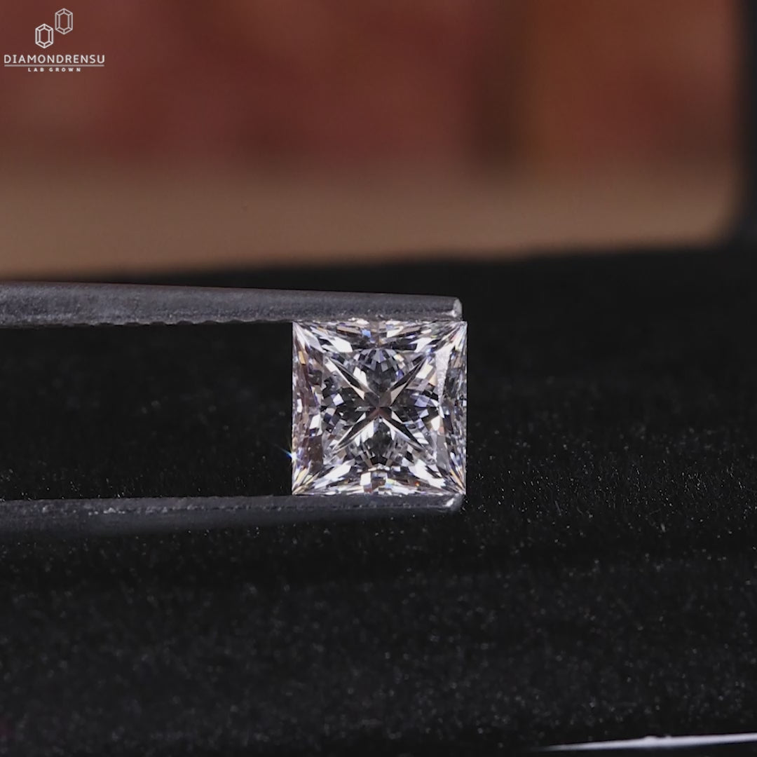 IGI Certified 1 CT Princess Cut Lab Grown Diamond for Engagement Ring