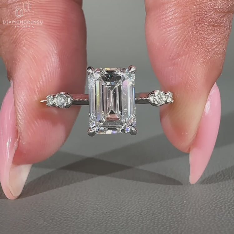 Milgrain setting styled with 4 claw prong setting.
