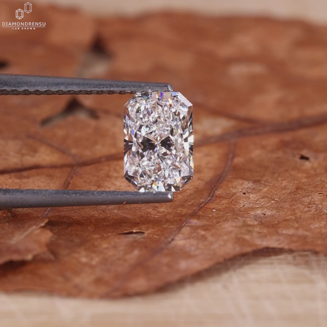 1 Carat Radiant Cut Lab Grown Diamond for Custom Engagement Ring