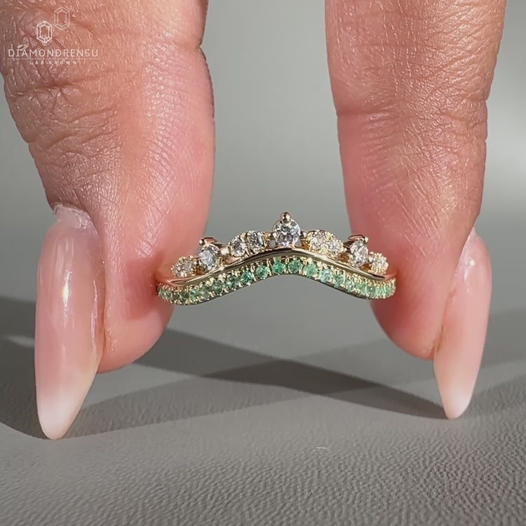 Emerald diamond wedding band with round cut wedding band.